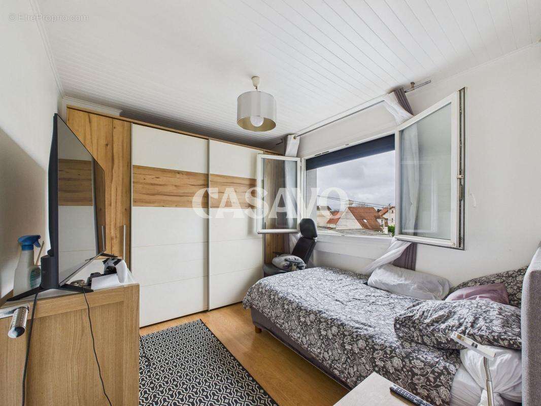 Maison à CHAMPIGNY-SUR-MARNE