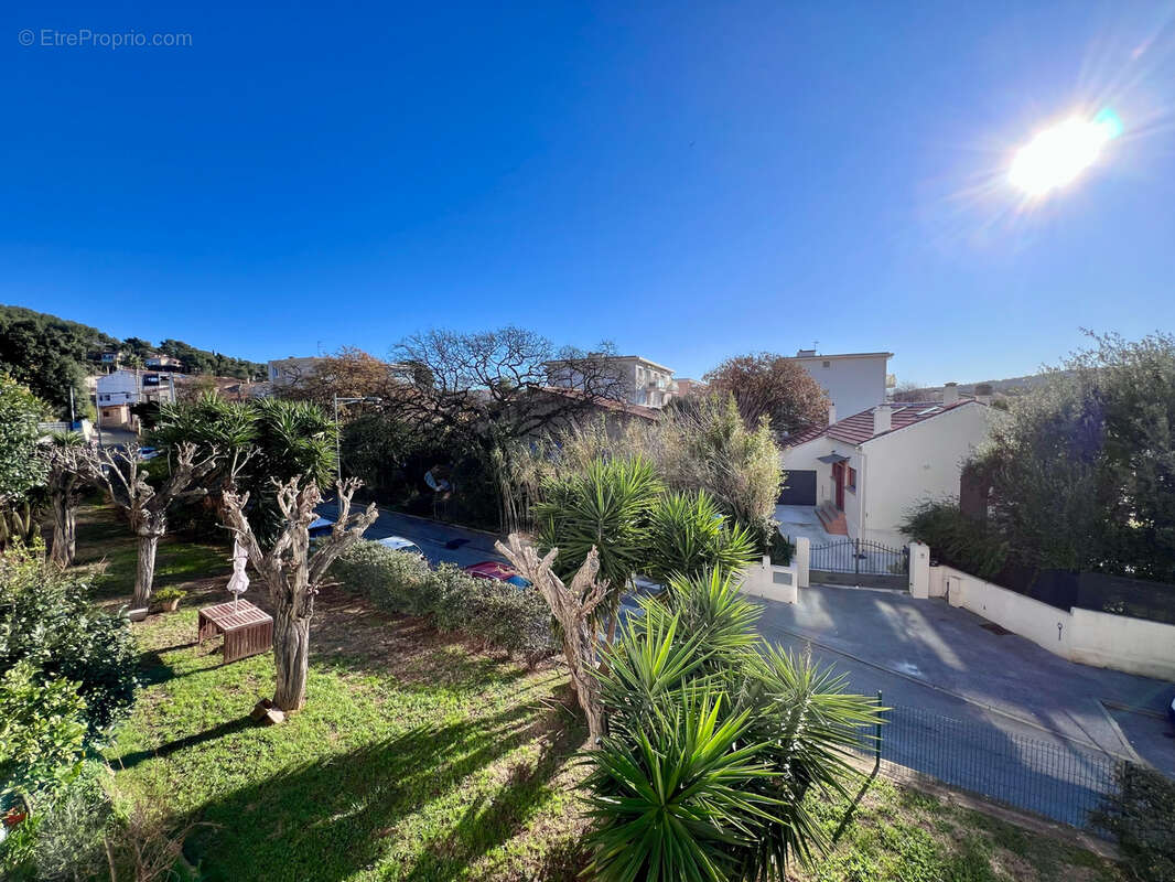 Appartement à SIX-FOURS-LES-PLAGES