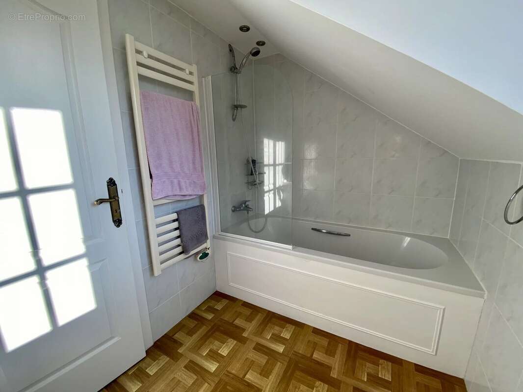 Jolie maison de 3 chambres avec grand jardin - photo 12