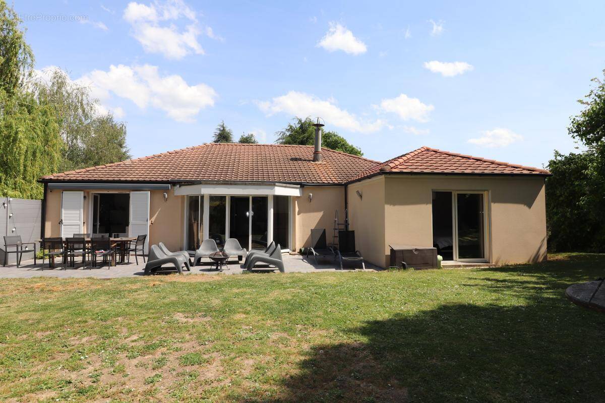 Maison à BONDOUFLE