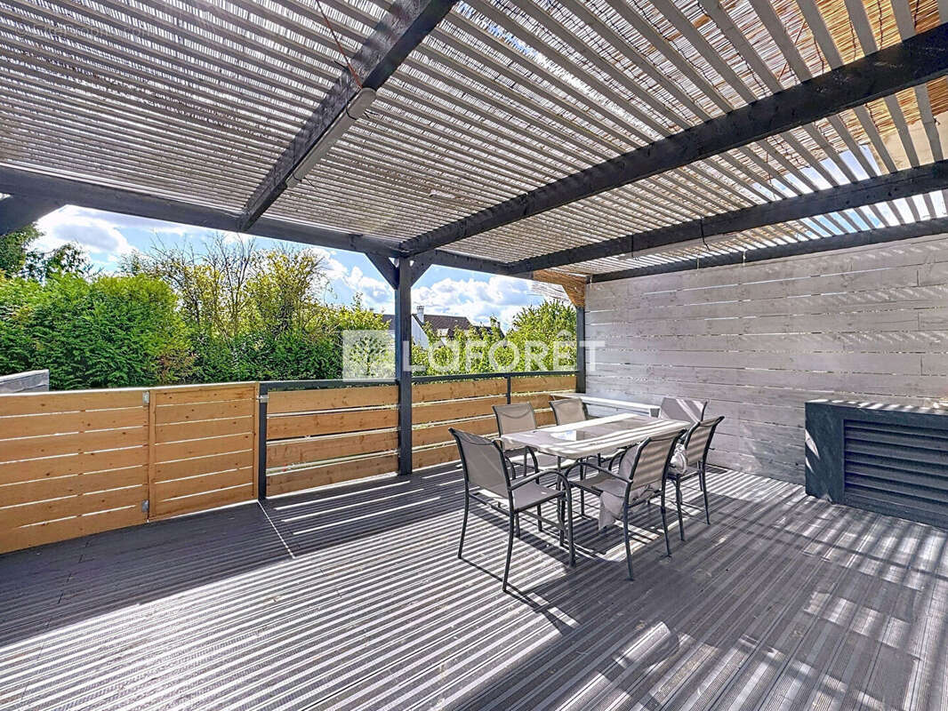 Maison à BONNEUIL-SUR-MARNE