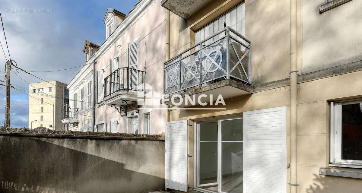 Appartement à MELUN