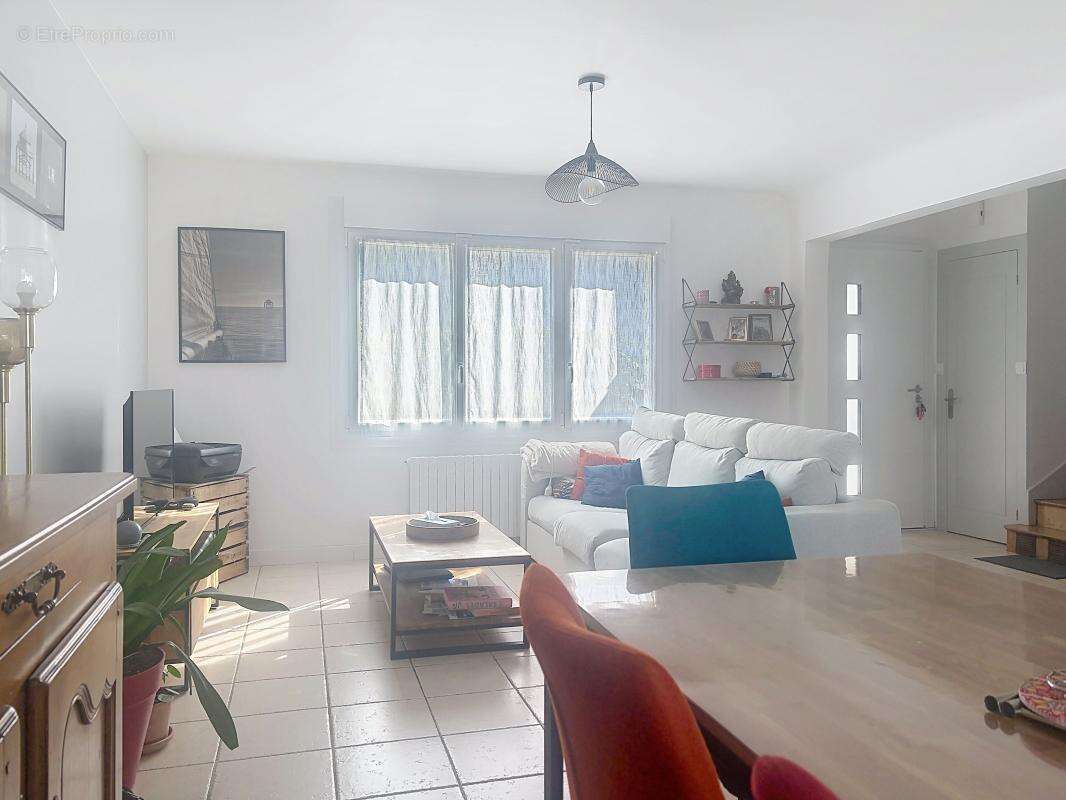 Maison à LA ROCHELLE