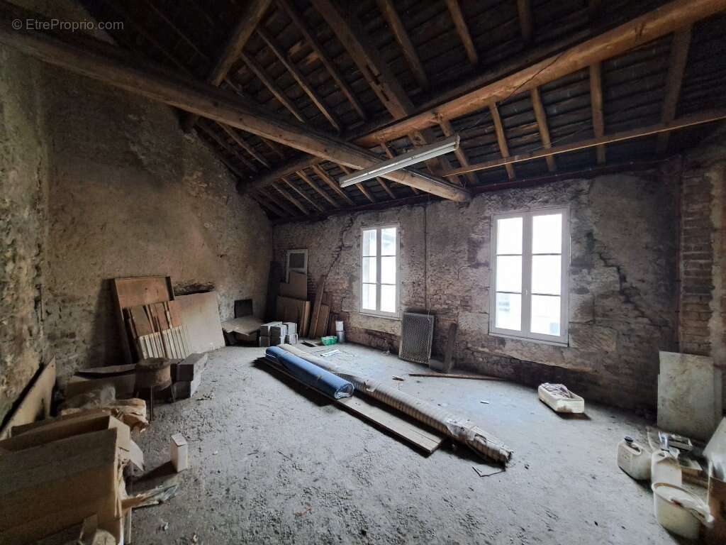 Appartement à AUTUN