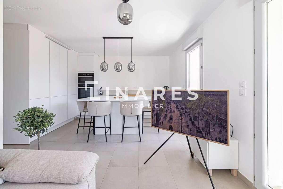 Appartement à MARSEILLE-9E