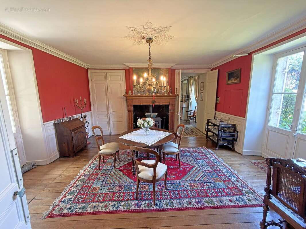 Maison à RAZAC-SUR-L'ISLE