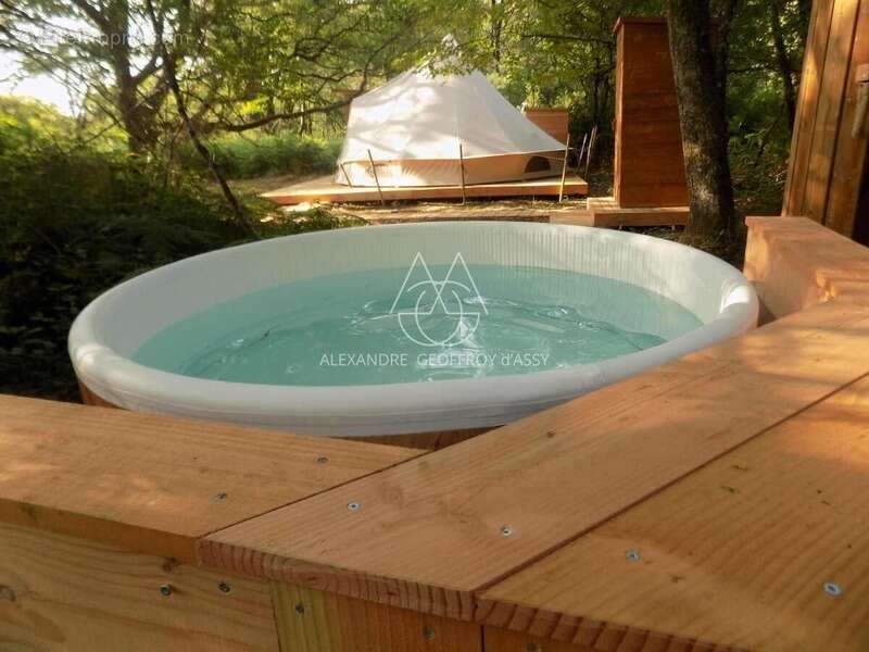 Opportunité d'affaires exceptionnelle : domaine de 24 hectares comprenant 15 hectares d'étangs, parfait pour divers projets tour - photo 20
