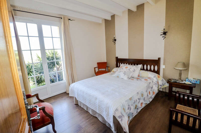  Meschers sur Gironde Maison 249 m2 - photo 8