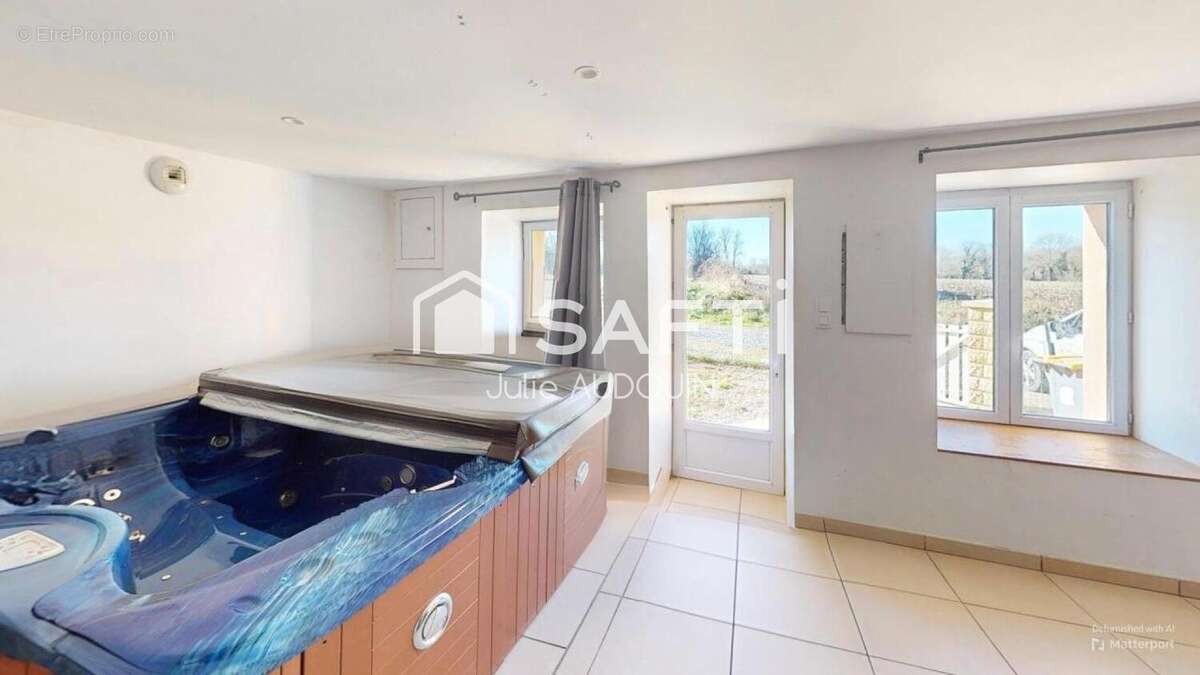 Maison 217 m² à Soudan  - photo 9