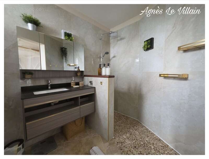 Maison à DESHAIES