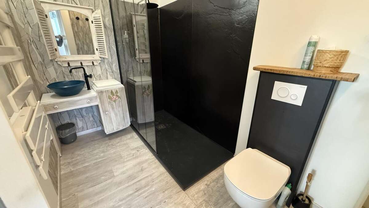 Maison à LISSAC-ET-MOURET