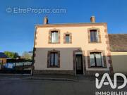 Photo 1 - Maison à SAINTE-CEROTTE