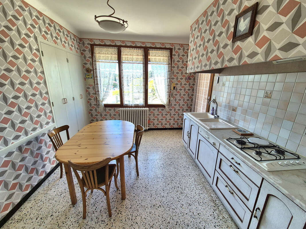 Maison à SAINT-PRIVAT-DES-VIEUX