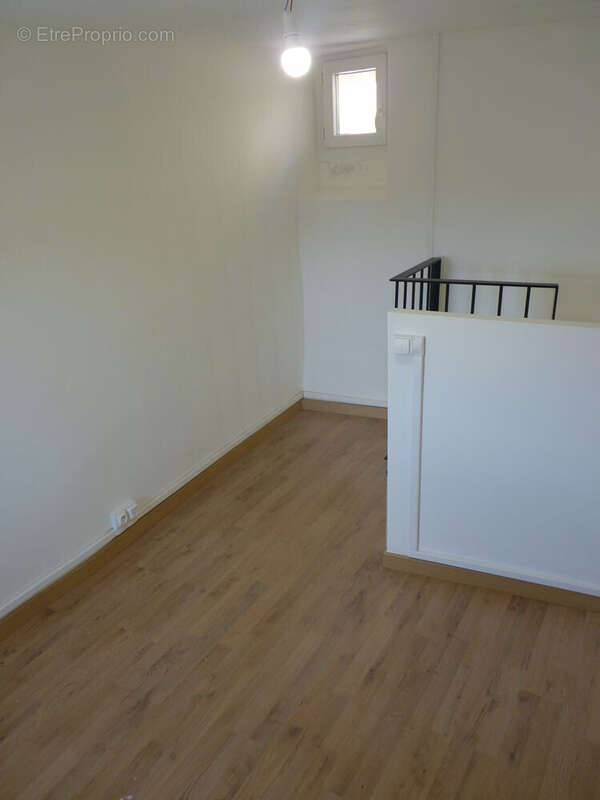 Maison à SAINTE-TULLE