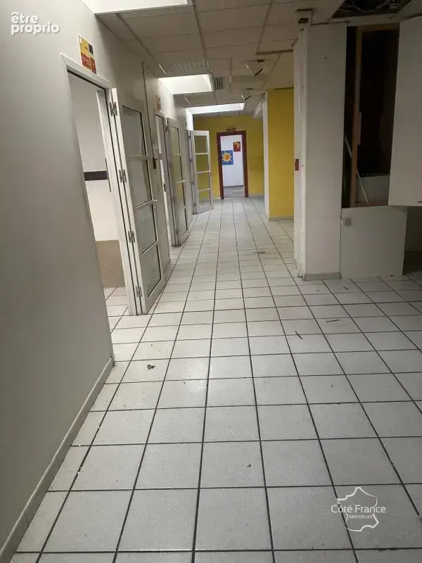 Excellente opportunité   local commercial de 250 m2 au coeur - photo 10