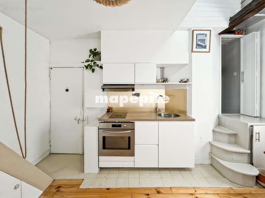 Appartement à PARIS-11E