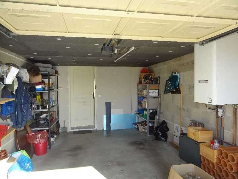 Maison à SAINT-JUNIEN