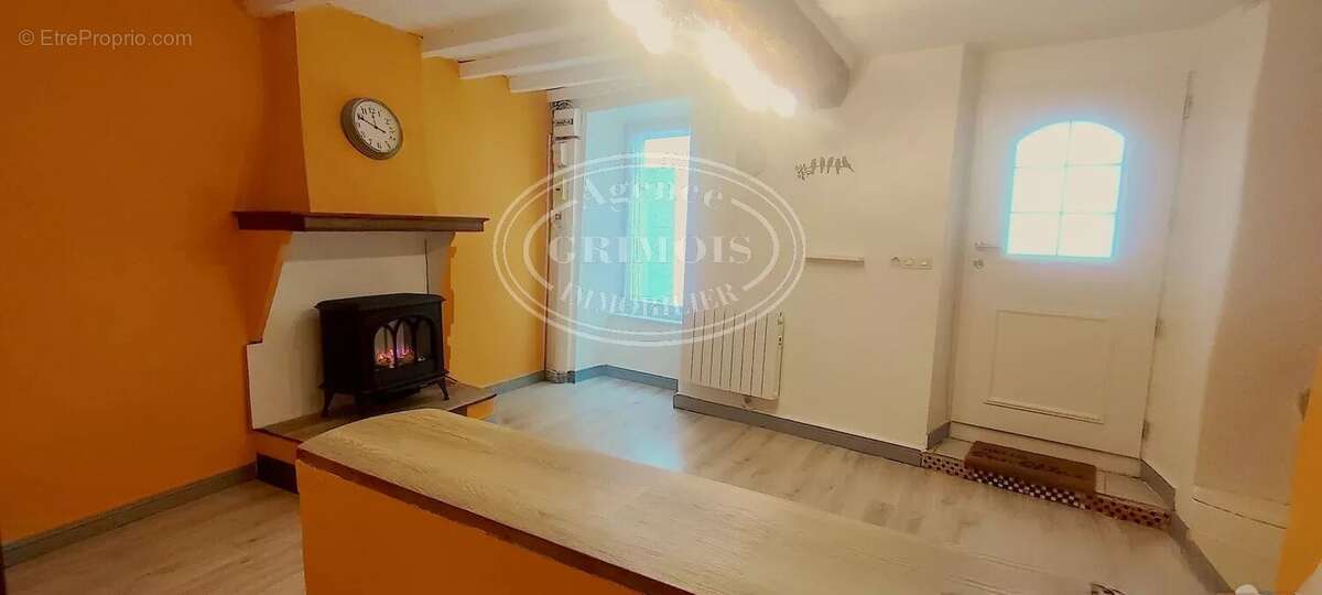 Appartement à LEZIGNAN-CORBIERES