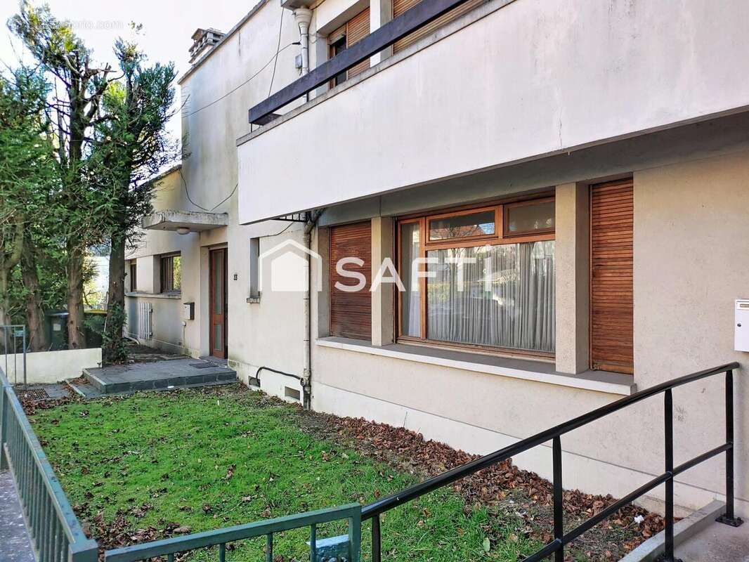 Photo 2 - Maison à CLAMART