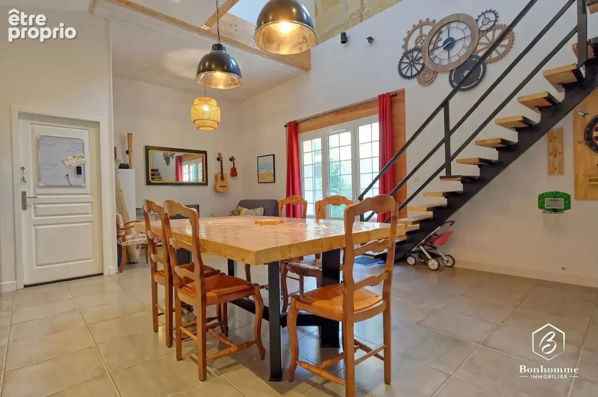 Maison 6 pièces 133m2 - LANGOIRAN - photo 2