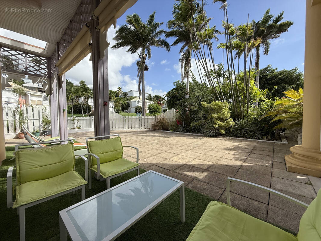 Appartement à SAINT-FRANCOIS