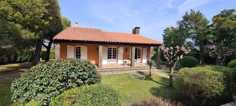 Photo 1 - Maison à CERET