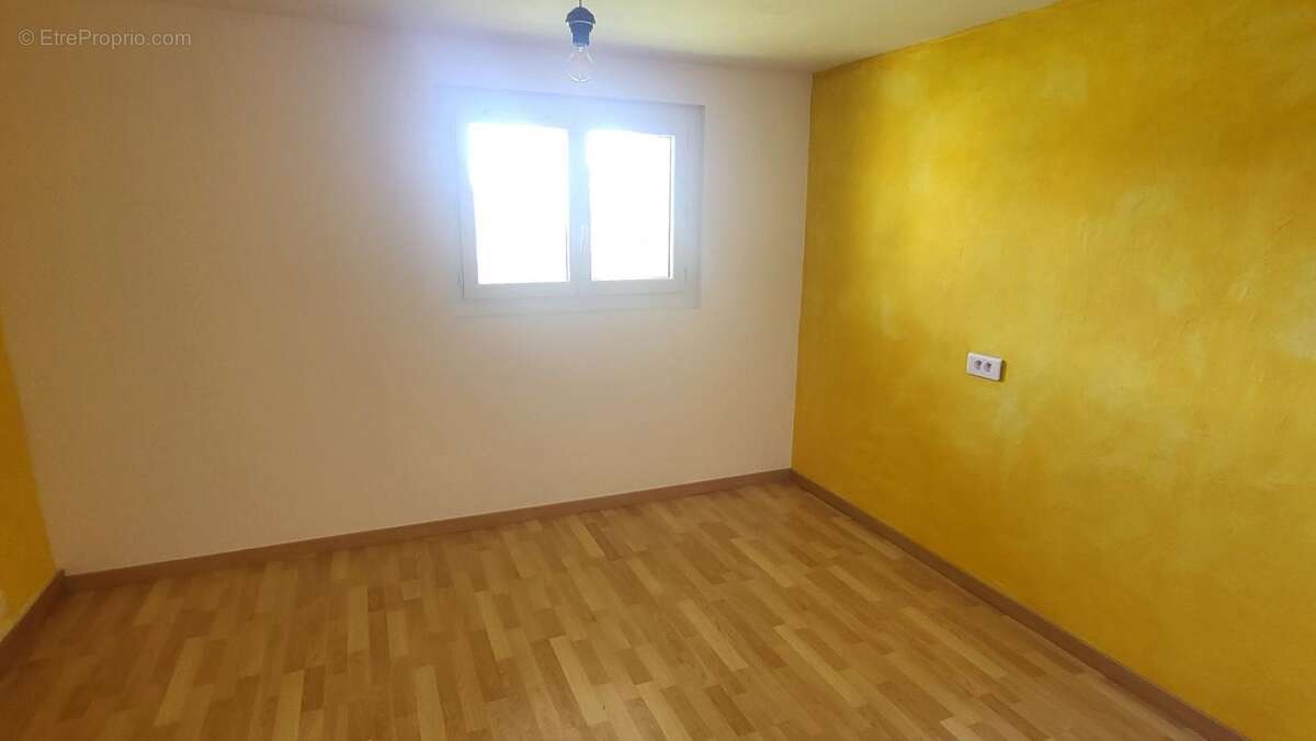 Maison à LARGENTIERE