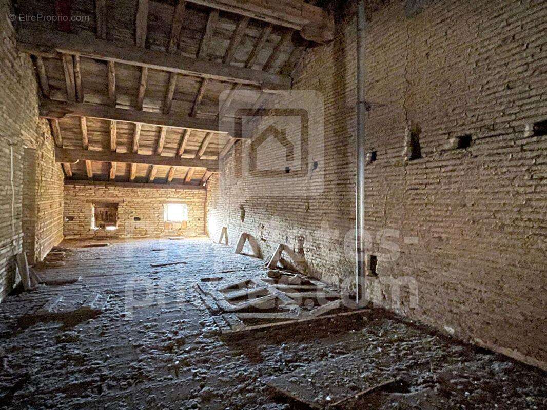 Appartement à BOULOC