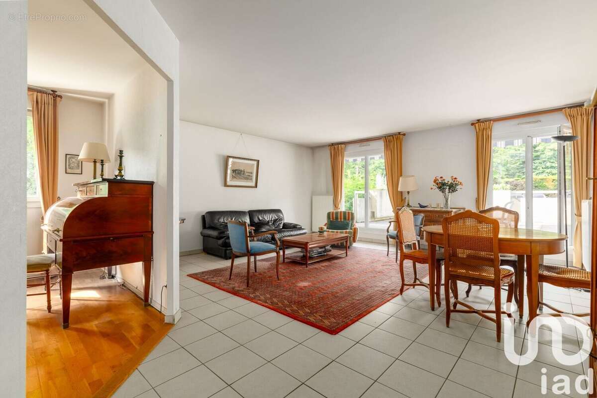 Photo 3 - Appartement à CHARBONNIERES-LES-BAINS