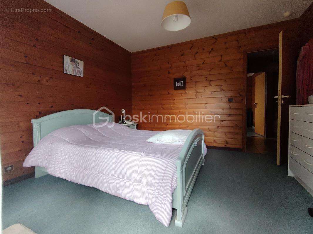 Maison à SERRES-CASTET