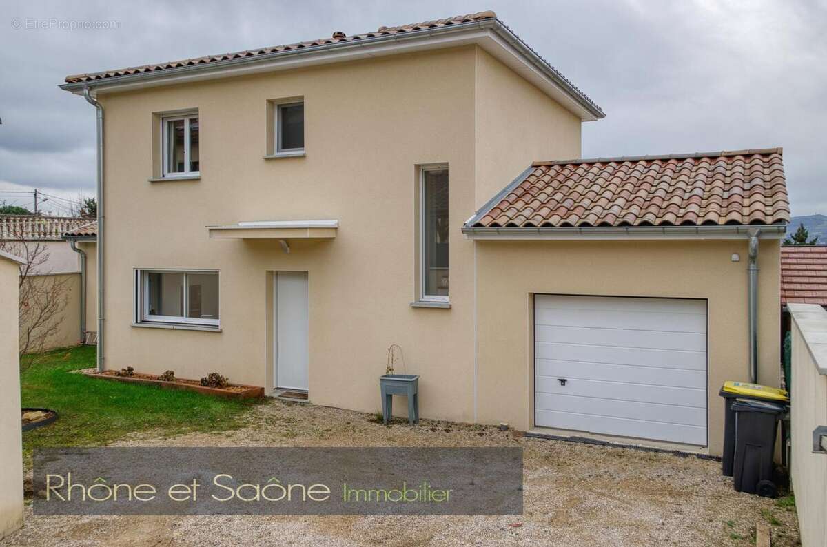 Photo 3 - Maison à REYRIEUX