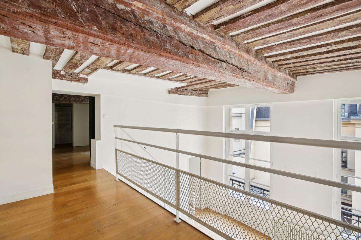 Appartement à PARIS-4E