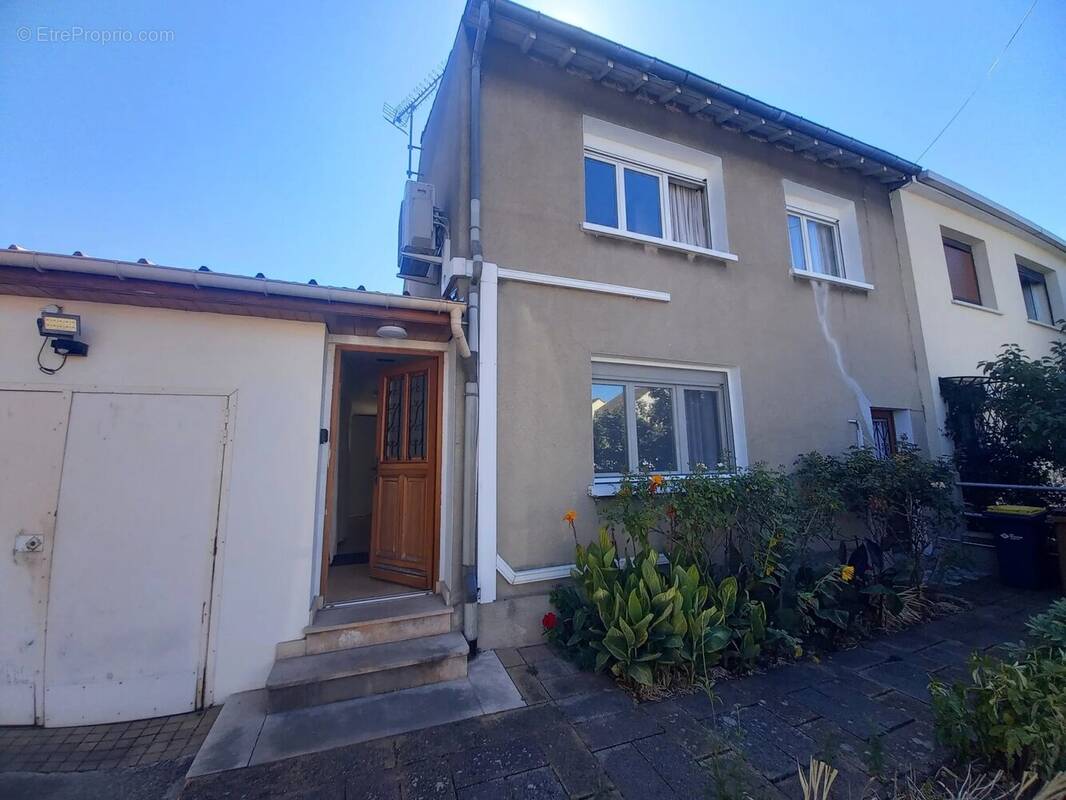 Maison à BOBIGNY