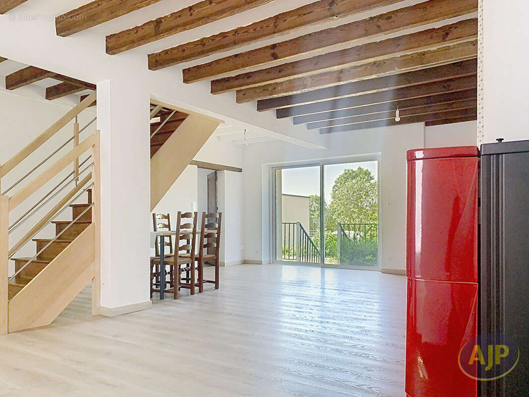 Maison à LA CORNUAILLE