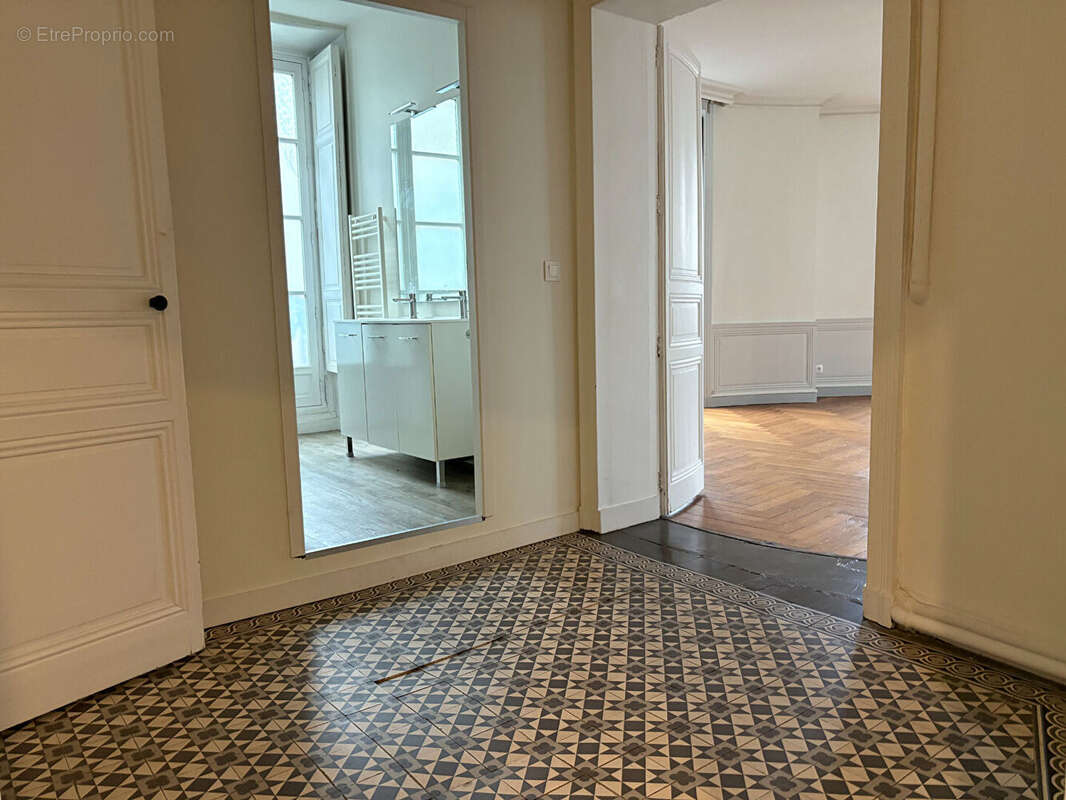 Appartement à NANTES