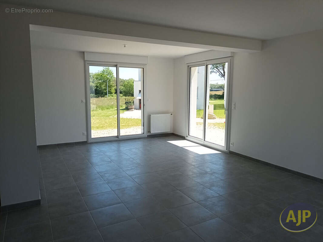 Maison Questembert 5 pièce(s) 102 m2 - photo 3