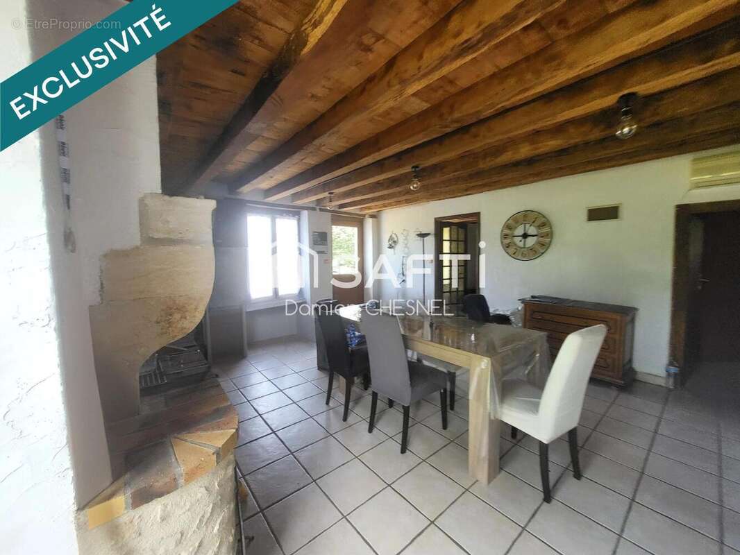 Photo 7 - Maison à ORCENAIS