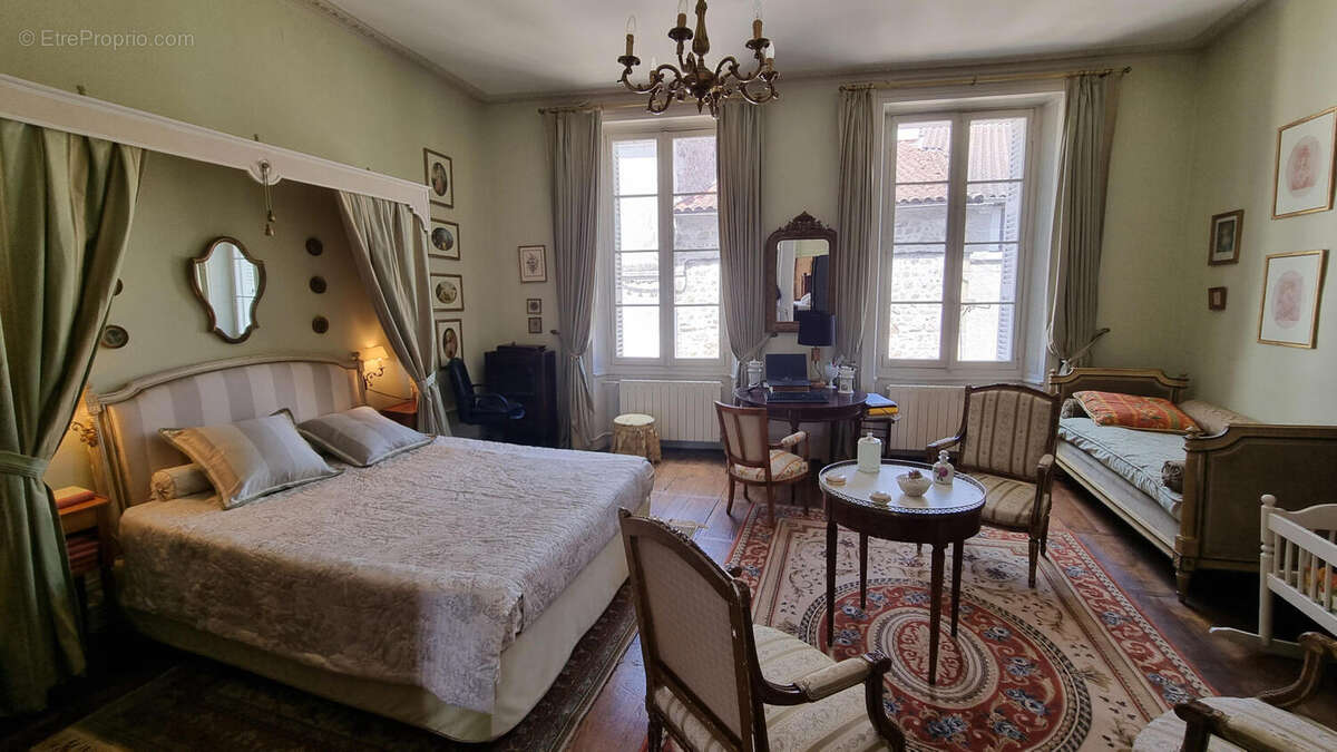 20230516_141617 - Maison à NONTRON