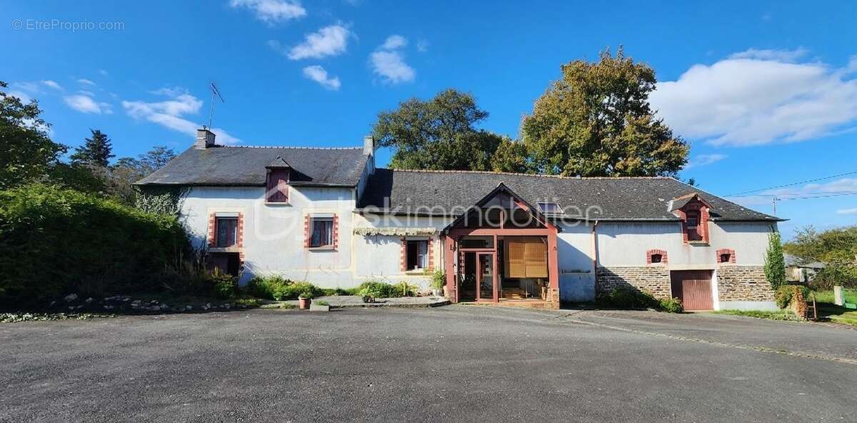 Maison à BOURGBARRE