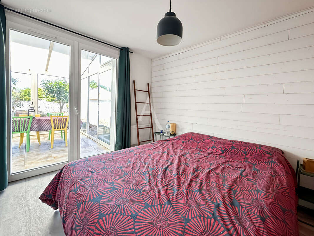 Appartement en rez-de-jardin avec garage, 2 parkings - Saint Jean De Monts - photo 9