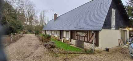 Maison à BOURG-ACHARD