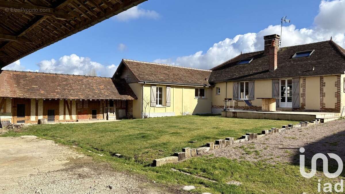 Photo 8 - Maison à VILLY-LE-MARECHAL