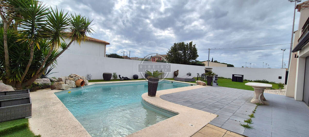 Maison à BESSAN