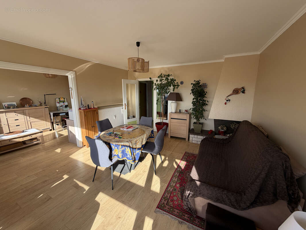 Appartement à EAUBONNE