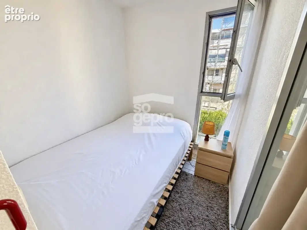 Réf : 2354 - Vente Studio Cabine avec ascenseur, Centre-Port au Cap d'Agde ! - photo 7