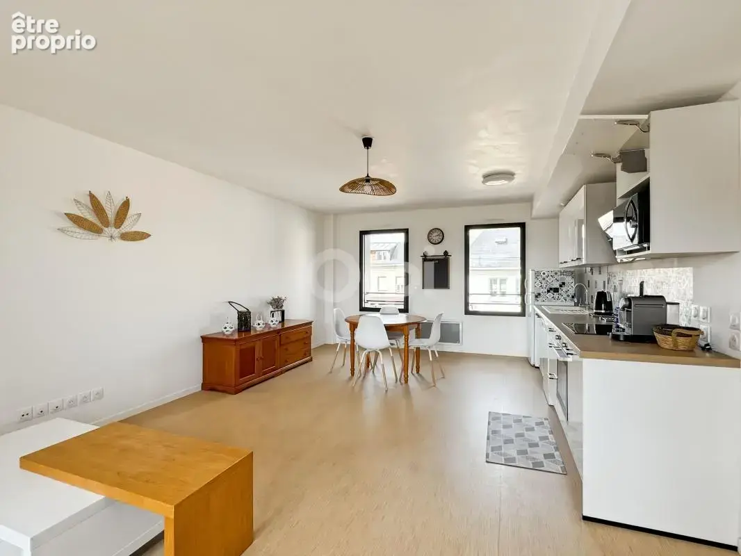 À vendre – Charmant 2 pièces lumineux avec balcon en hyper-centre de Pacy - photo 2
