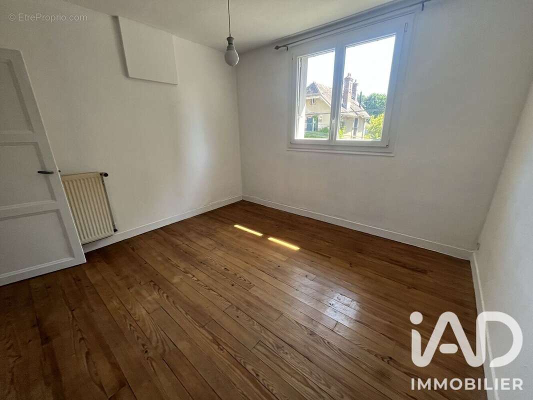 Maison 64 m² à Bourron-Marlotte  - photo 2