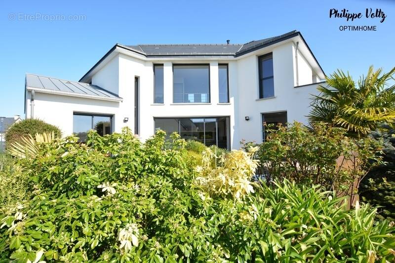 Maison à LE VIVIER-SUR-MER