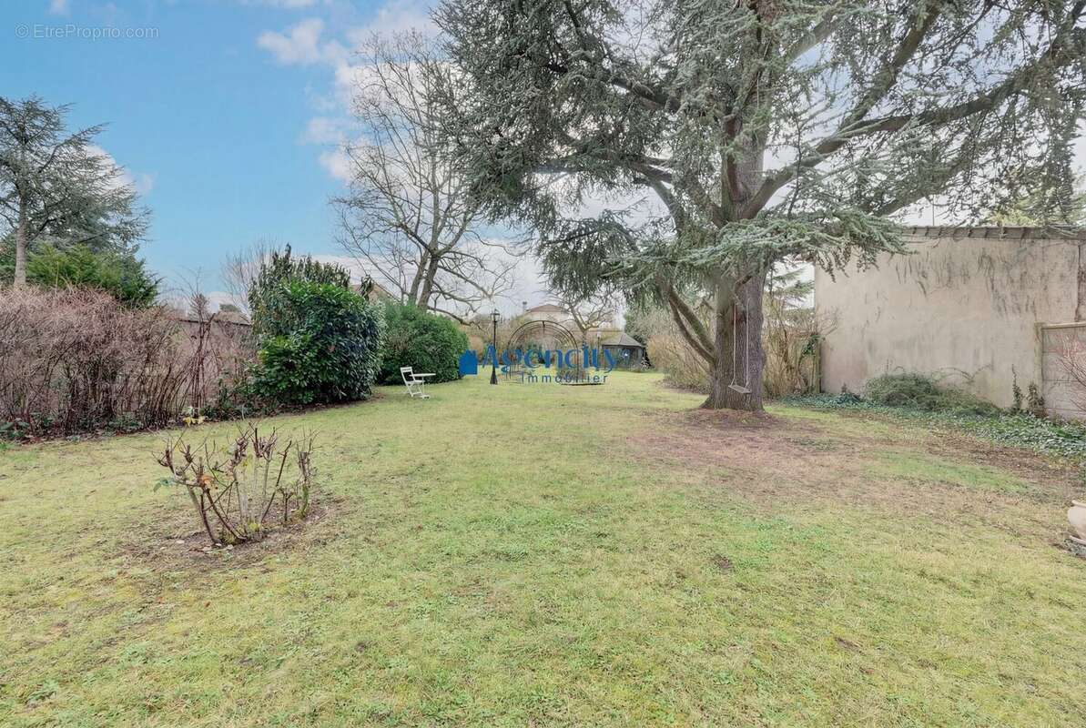 Maison à NOISY-LE-GRAND