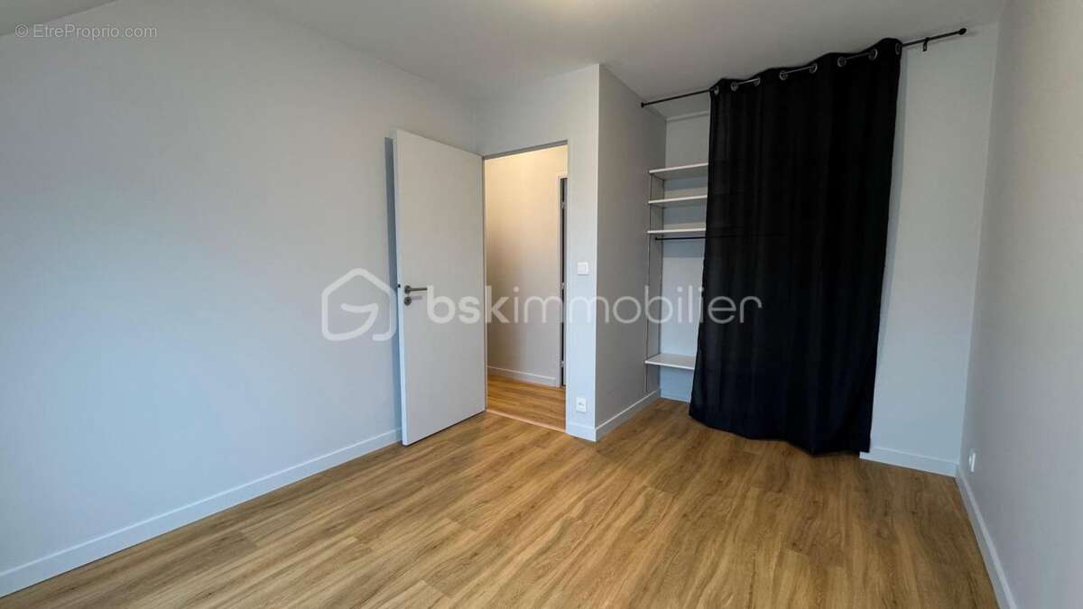 Très bel appartement T4 – 90 m² – Entièrement refait à neuf – Parking privé – PACÉ - photo 19